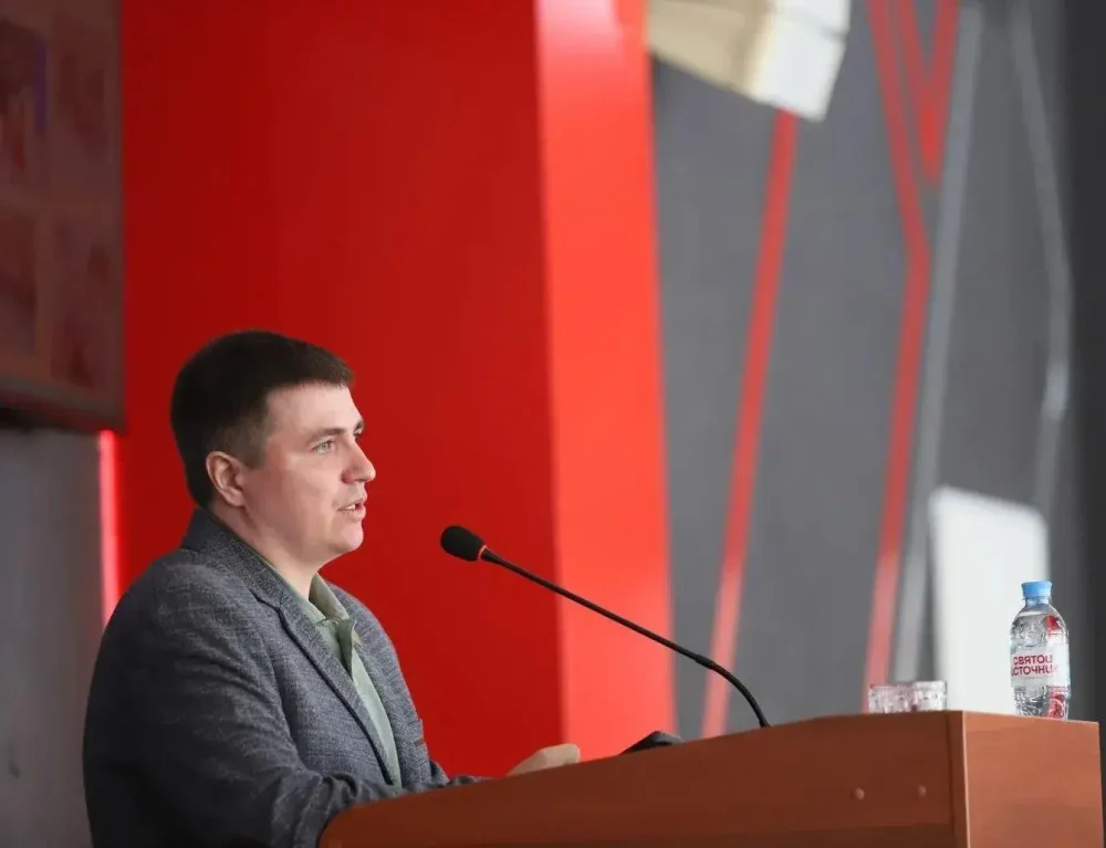 Артём
Серебренников
